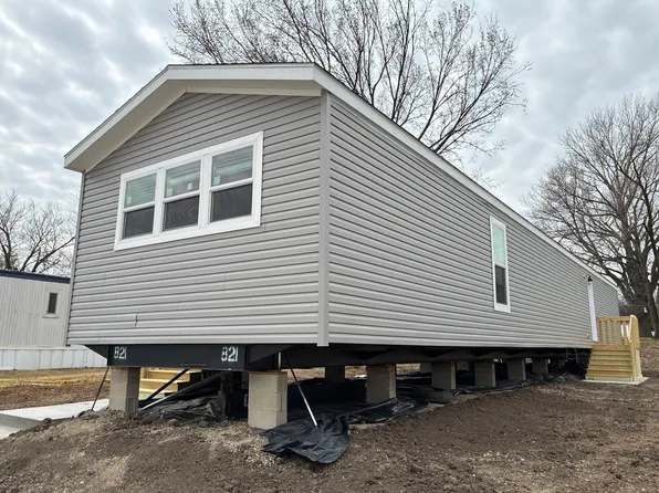 966 S 74th Pl #316, Kansas City, KS 66111