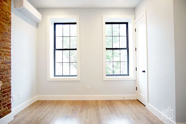 Rented by Lofts and Flats LLC | media 15