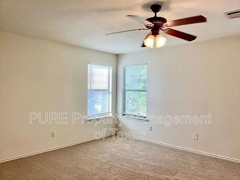 3502 Sandy Brook Dr — Photo 13