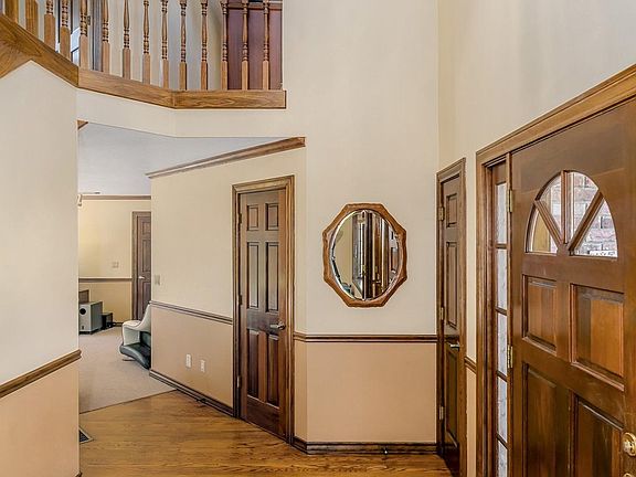 3rd image of 3711 SE Palmire Ct