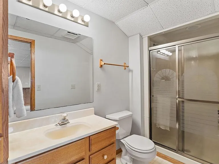 14389 Eveleth Ave — Photo 15