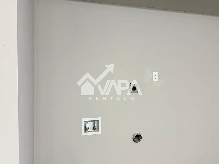 4938 Bernadine Dr — Photo 18