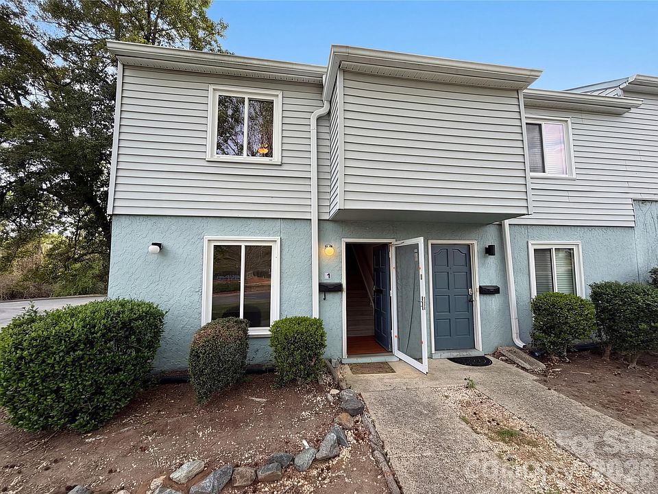 1st image of 1911 Smoke Ridge Ct APT 1