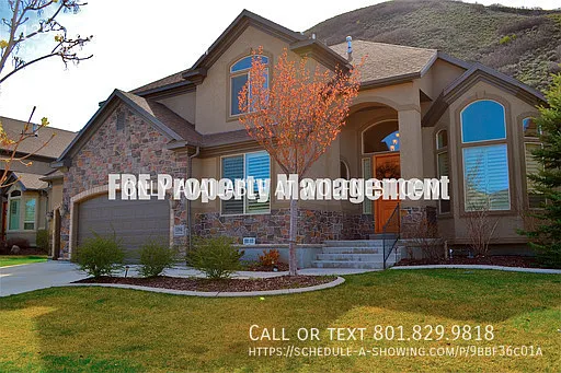 1394 E Lantern Ln — Photo 1