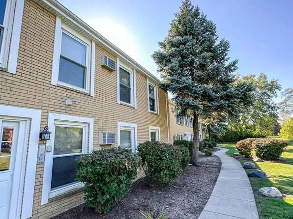 2612 Lovington Dr APT 2, Troy, MI 48083