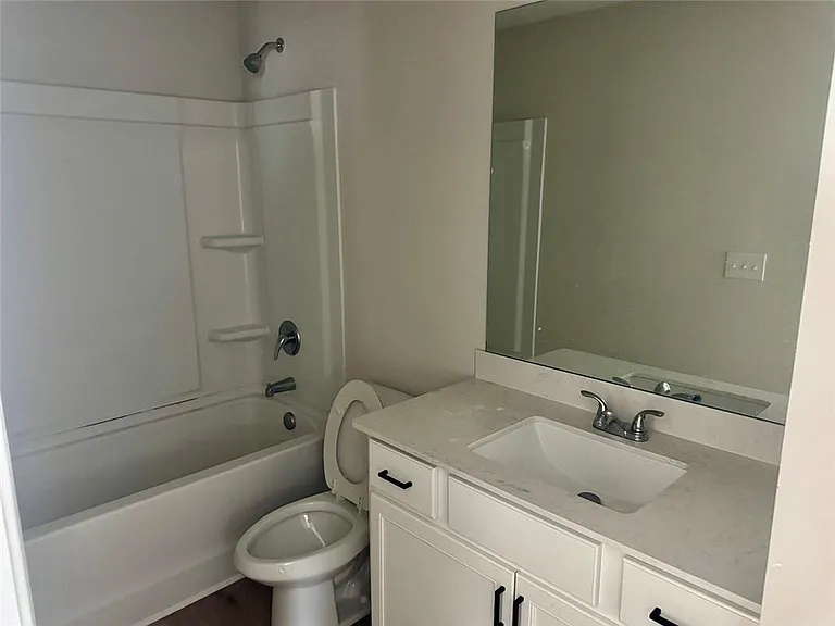 317 Fox Creek Dr — Photo 10