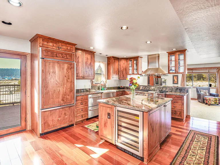 8950 W Antoinette Way — Photo 40