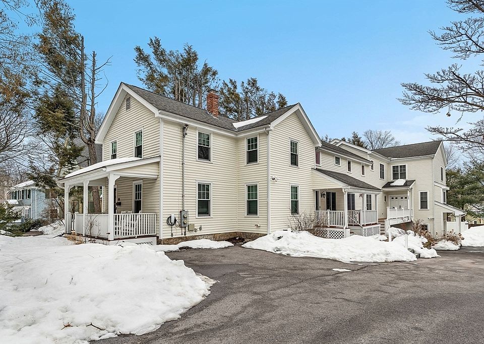 1st image of 266 Langley Rd #1