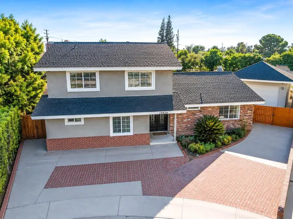 18930 Cantara St, Reseda, CA 91335