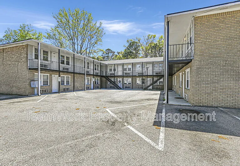 2107 Rondo St #205 — Photo 12
