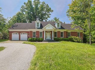 5 Linden Ln, Cincinnati, OH 45215