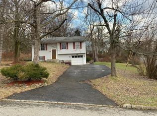 66 Duelk Ave, Monroe, NY