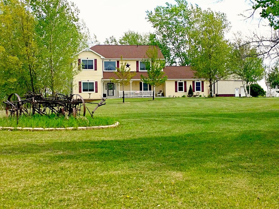 1st image of 3008 Fieldcrest Dr