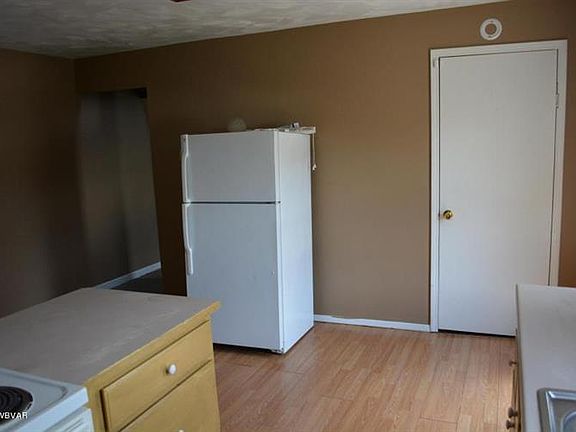 4th image of 119 Humes St