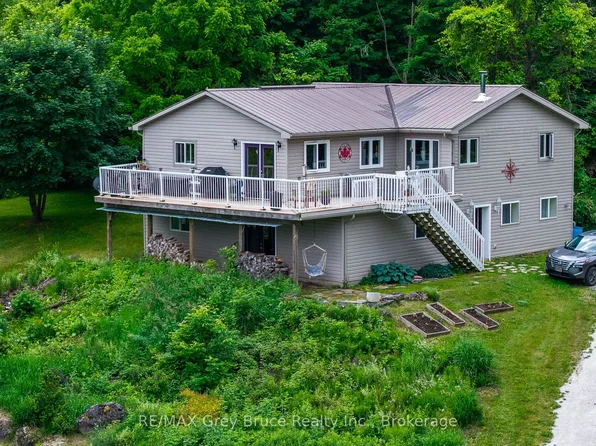 114 Victoria St, Chatsworth, ON N0H 2S0