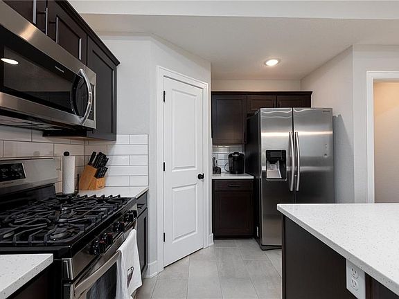 3rd image of 7437 Grand Slam St #13-B