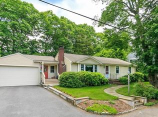 24 Willow St, Needham, MA 02492