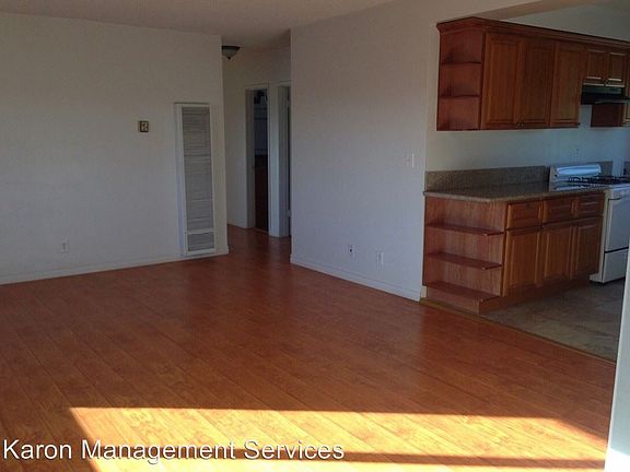 2nd image of 4006 W 162nd St