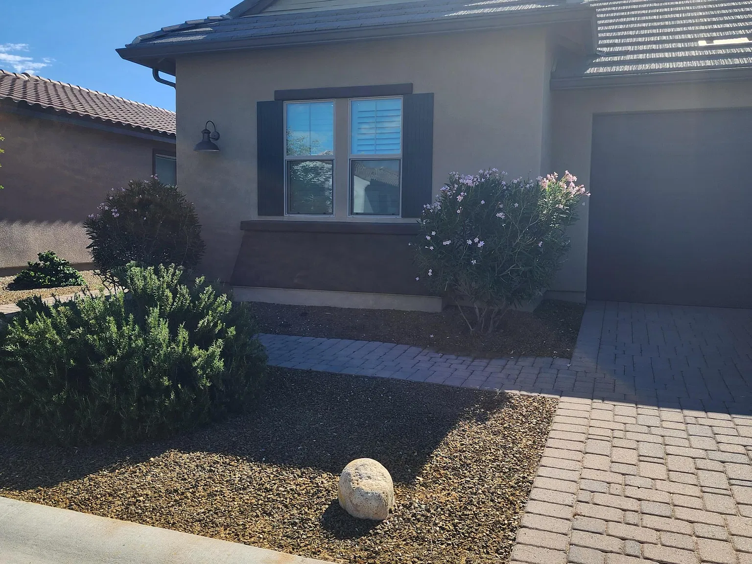 2 bed, 2.0 bath, 1678 sqft, $3,000 — Photo 1