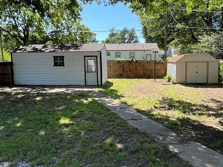 1404 N Kingston Ave — Photo 28