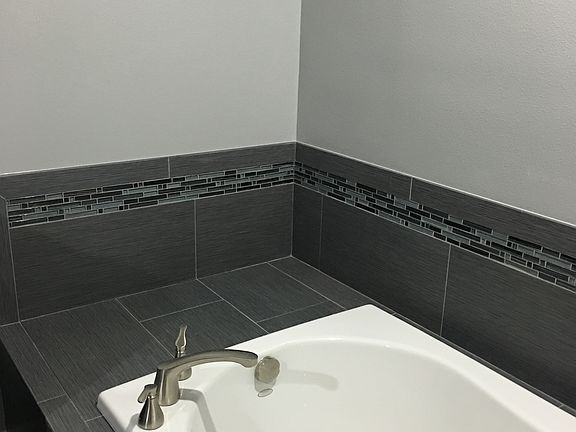 4th image of 3007 Alta Vista St