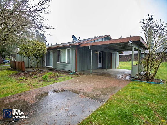 3rd image of 1408-1414 Josephine Ct SE