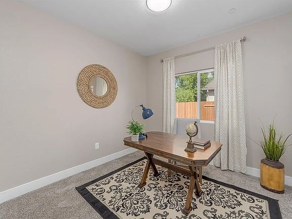 5th image of 955 Irem Way