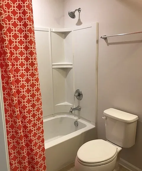 323 Michael Selby Dr — Photo 15