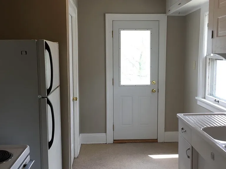 1632 Westwood Ave #2 — Photo 8