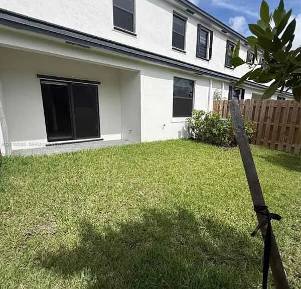 4957 Oakmont Ave — Photo 24