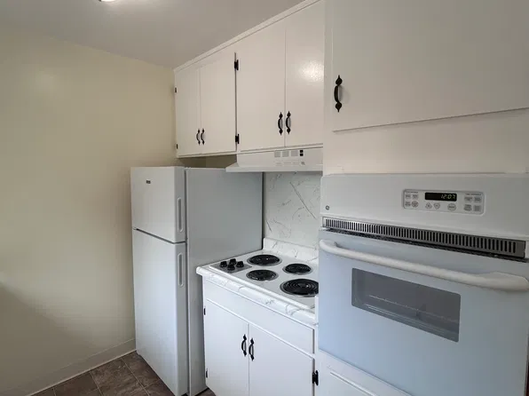 181 Irene Ct #1, Belmont, CA 94002