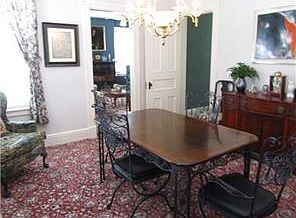5th image of 139 Quassaick Ave