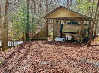 985 Ogden Dr, Ellijay, GA 30540