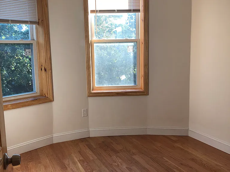 20 Winthrop St #2 — Photo 12