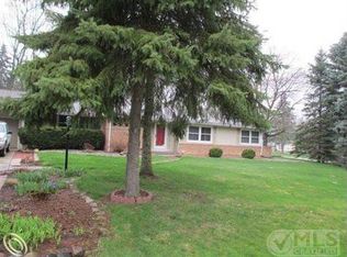 2604 Indian Bow Trl, Flint, MI 48507
