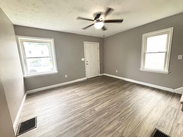 1715 E Whittier St — Photo 3