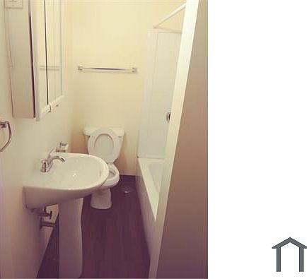 5th image of 301 N Longwood St #B