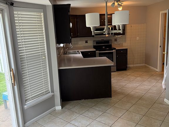 4th image of 2336 Eagle Forest Dr