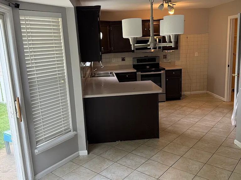 2336 Eagle Forest Dr — Photo 4