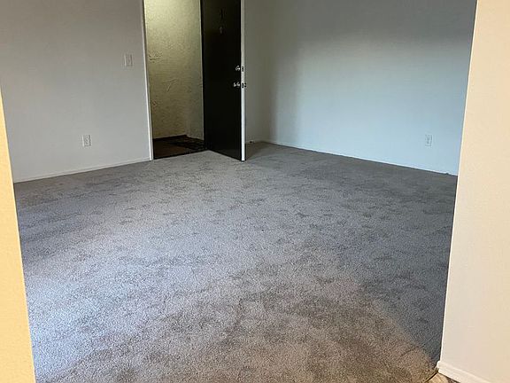 5th image of 1103 Magnolia Ave #4