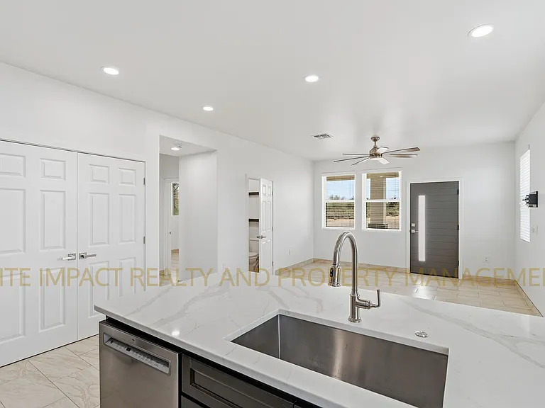 13691 E Pocketknife Dr — Photo 11