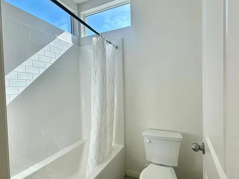 7817 Paxton Pl — Photo 11