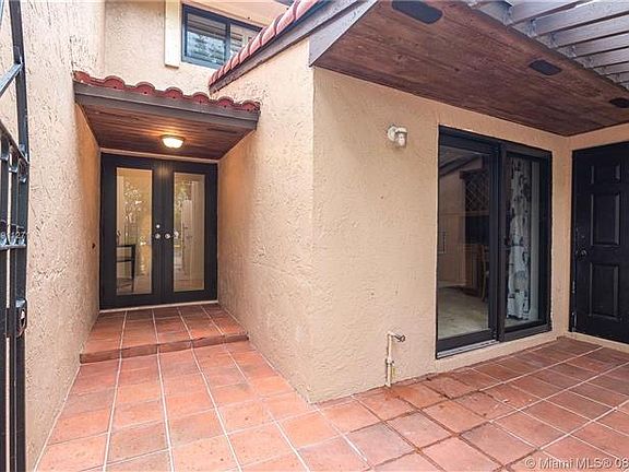 2nd image of 3748 Alcantara Ave #70