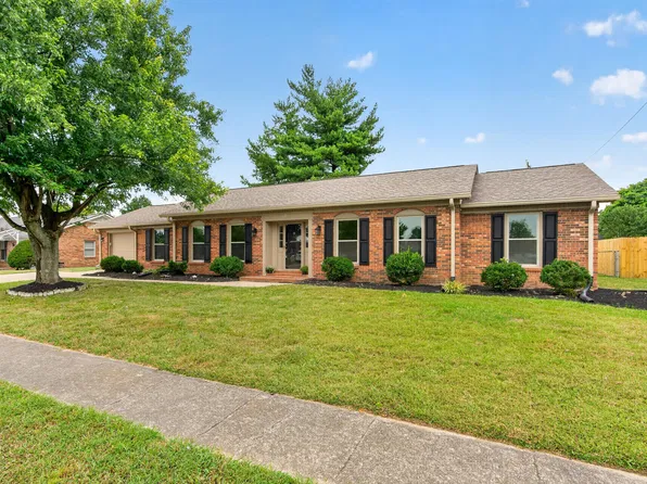 206 E Edgewood Dr, Nicholasville, KY 40356