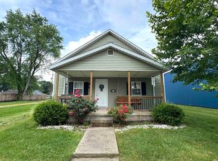 740 3rd St NW, Linton, IN 47441