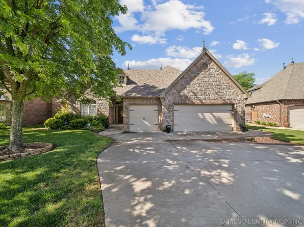 7762 S Guthrie Ave, Tulsa, OK 74132