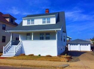 5 Phipps St, Hull, MA 02045