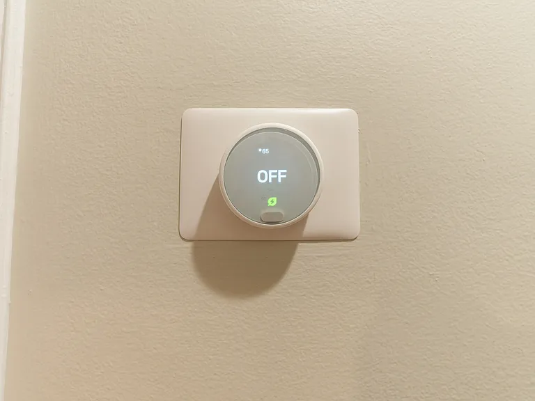Nest thermostat
