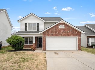 1422 Beaconcrest Cir, Murfreesboro, TN 37128