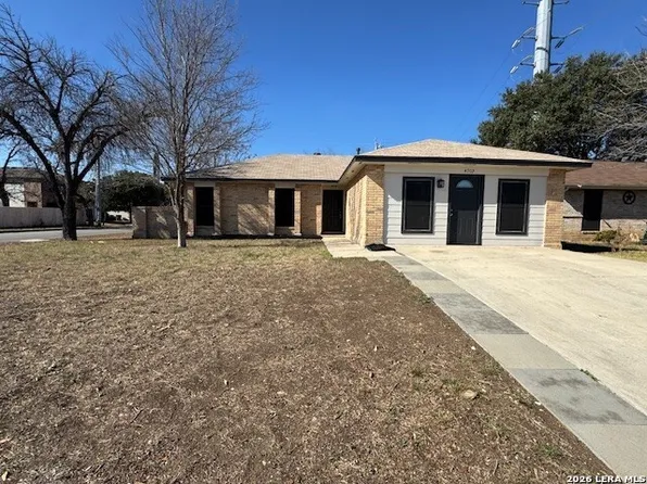 4702 Hidden Creek, San Antonio, TX 78238